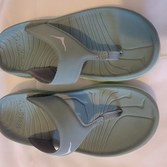 Hoka One One Recovery Slides - Picture 2 of 4